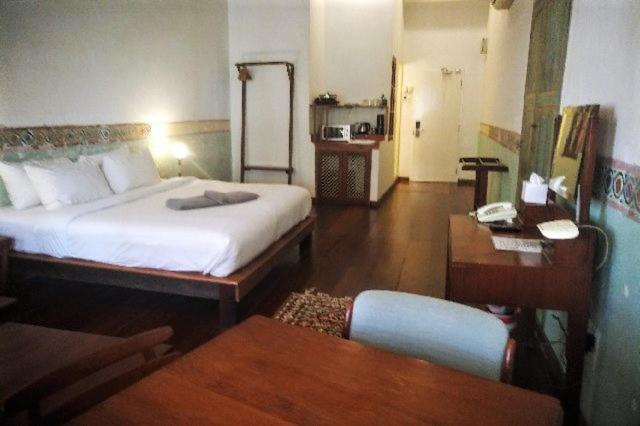 Ren I Tang Heritage Inn George Town Exterior foto
